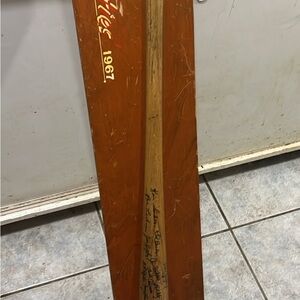 Collectable sports memorabilia 1967 Mounties baseball bat signed by the team